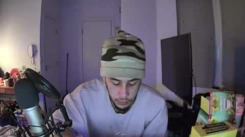 Image of Full archive of 444livin nude recordings. Monitor and record 444livin for free from Chaturbate.