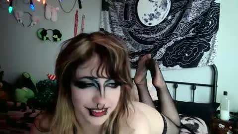 Image of Full archive of 4ngelicjas nude recordings. Monitor and record 4ngelicjas for free from Chaturbate.