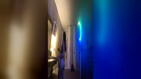 Image of Full archive of 8inchhick nude recordings. Monitor and record 8inchhick for free from Chaturbate.