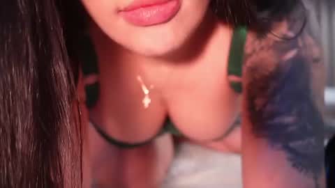 Image of Full archive of _giggy nude recordings. Monitor and record _giggy for free from Chaturbate.