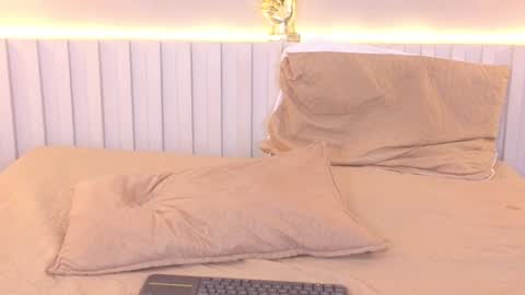 Image of Full archive of aida_moreno nude recordings. Monitor and record aida_moreno for free from Chaturbate.