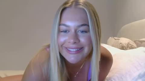 Image of Full archive of alexismayyy nude recordings. Monitor and record alexismayyy for free from Chaturbate.