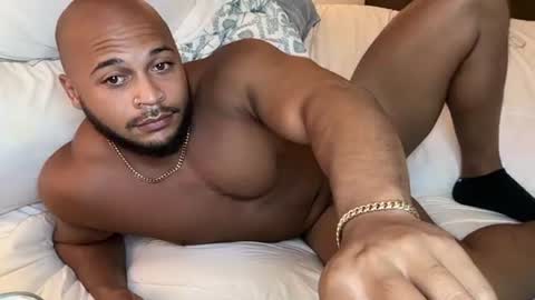 Image of Full archive of alextbigd nude recordings. Monitor and record alextbigd for free from Chaturbate.