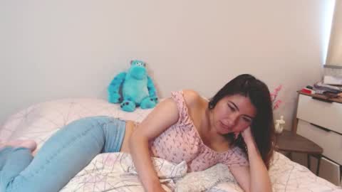 Image of Full archive of alice_middle01 nude recordings. Monitor and record alice_middle01 for free from Chaturbate.