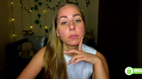Image of Full archive of alicewonderkiss nude recordings. Monitor and record alicewonderkiss for free from Chaturbate.