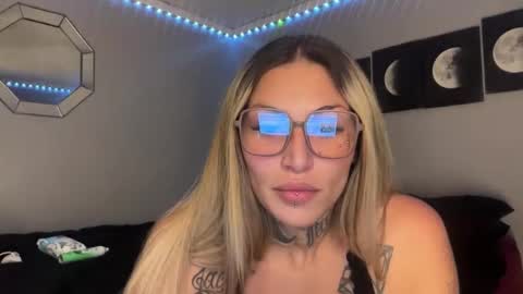 Image of Full archive of alicianahillz nude recordings. Monitor and record alicianahillz for free from Chaturbate.