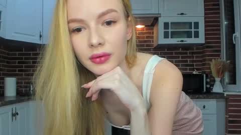 Image of Full archive of alisafromla nude recordings. Monitor and record alisafromla for free from Chaturbate.