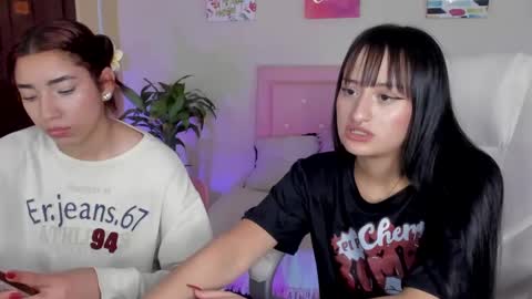 Image of Full archive of alondra_777 nude recordings. Monitor and record alondra_777 for free from Chaturbate.