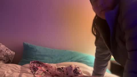 Image of Full archive of alyshamarie2001 nude recordings. Monitor and record alyshamarie2001 for free from Chaturbate.