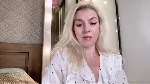 Image of Full archive of amazingkelly nude recordings. Monitor and record amazingkelly for free from Chaturbate.