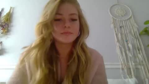 Image of Full archive of amberlicioussss nude recordings. Monitor and record amberlicioussss for free from Chaturbate.