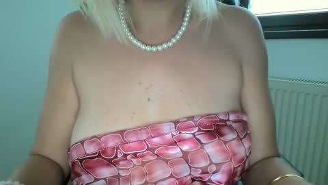 Image of Full archive of amelia9797 nude recordings. Monitor and record amelia9797 for free from Chaturbate.