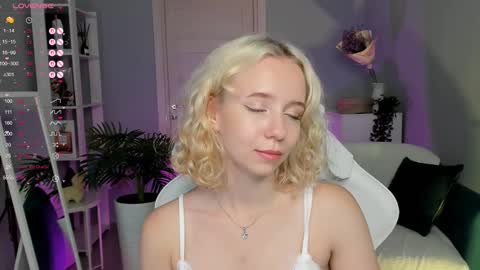 Image of Full archive of amelia_mills nude recordings. Monitor and record amelia_mills for free from Chaturbate.
