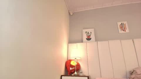 Image of Full archive of ammyreed nude recordings. Monitor and record ammyreed for free from Chaturbate.