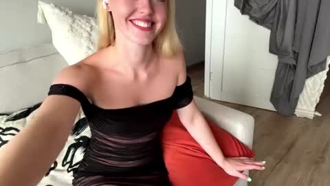 Image of Full archive of angeliapregler nude recordings. Monitor and record angeliapregler for free from Chaturbate.