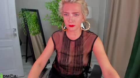 Image of Full archive of ann_curt nude recordings. Monitor and record ann_curt for free from Chaturbate.