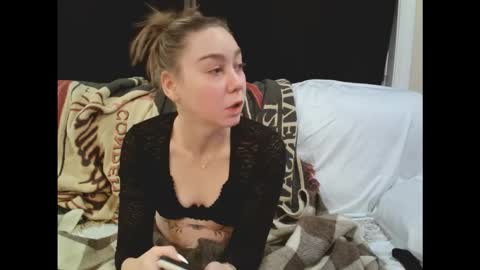 Image of Full archive of annabellemonroe69 nude recordings. Monitor and record annabellemonroe69 for free from Chaturbate.