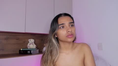 Image of Full archive of annebull_ nude recordings. Monitor and record annebull_ for free from Chaturbate.