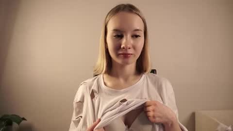 Image of Full archive of antoniadenner nude recordings. Monitor and record antoniadenner for free from Chaturbate.