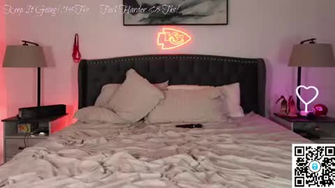 Image of Full archive of ari_lovexo nude recordings. Monitor and record ari_lovexo for free from Chaturbate.