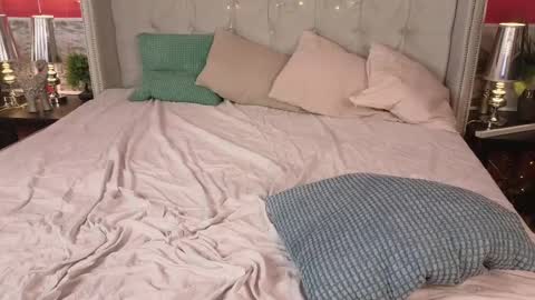 Image of Full archive of arianoir_ nude recordings. Monitor and record arianoir_ for free from Chaturbate.