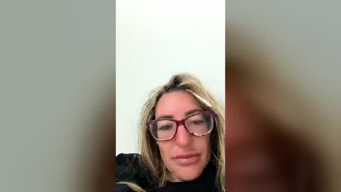 Image of Full archive of ariestarlights nude recordings. Monitor and record ariestarlights for free from Chaturbate.