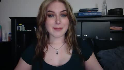 Image of Full archive of auroralightz1 nude recordings. Monitor and record auroralightz1 for free from Chaturbate.