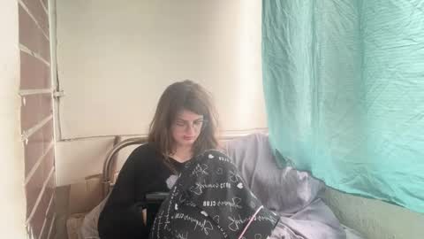 Image of Full archive of babydollx19 nude recordings. Monitor and record babydollx19 for free from Chaturbate.