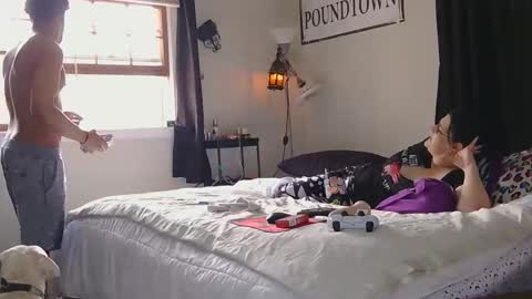 Image of Full archive of bbcwhitegirlpussyslayer666 nude recordings. Monitor and record bbcwhitegirlpussyslayer666 for free from Chaturbate.