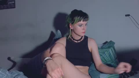Image of Full archive of beatttris nude recordings. Monitor and record beatttris for free from Chaturbate.