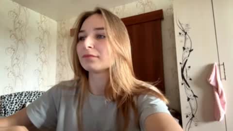 Image of Full archive of benitameloy nude recordings. Monitor and record benitameloy for free from Chaturbate.