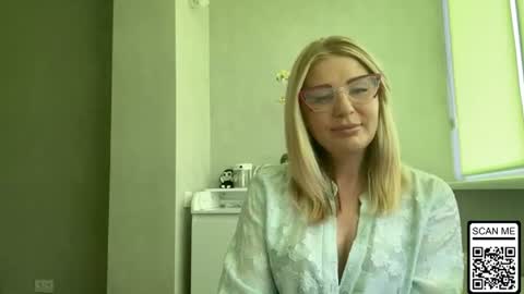 Image of Full archive of blondie_xoxoxo nude recordings. Monitor and record blondie_xoxoxo for free from Chaturbate.