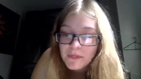 Image of Full archive of blondiebae1 nude recordings. Monitor and record blondiebae1 for free from Chaturbate.