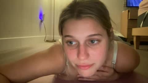 Image of Full archive of blueberrybae nude recordings. Monitor and record blueberrybae for free from Chaturbate.
