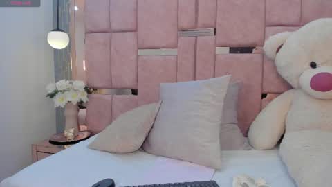 Image of Full archive of bonnie_cutte nude recordings. Monitor and record bonnie_cutte for free from Chaturbate.