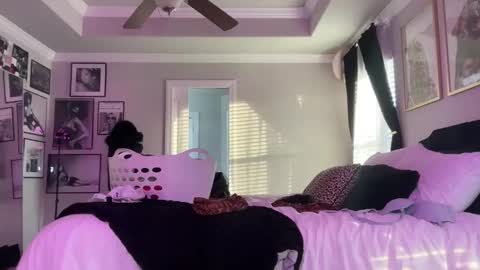 Image of Full archive of brielledaviss nude recordings. Monitor and record brielledaviss for free from Chaturbate.