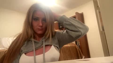 Image of Full archive of brittybabyx0 nude recordings. Monitor and record brittybabyx0 for free from Chaturbate.