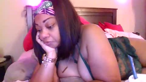 Image of Full archive of brownroundrenee nude recordings. Monitor and record brownroundrenee for free from Chaturbate.