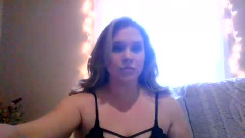 Image of Full archive of calidreamin35 nude recordings. Monitor and record calidreamin35 for free from Chaturbate.