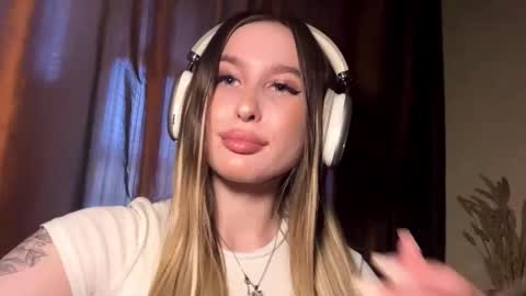 Image of Full archive of camilermon nude recordings. Monitor and record camilermon for free from Chaturbate.
