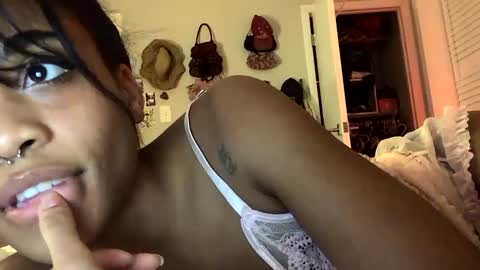 Image of Full archive of cammiswrld nude recordings. Monitor and record cammiswrld for free from Chaturbate.