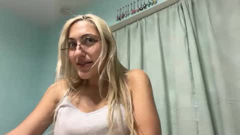 Image of Full archive of canyousendmemoney nude recordings. Monitor and record canyousendmemoney for free from Chaturbate.