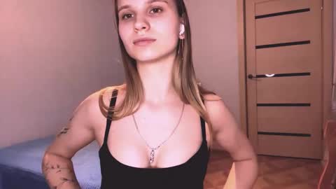 Image of Full archive of carollgalle nude recordings. Monitor and record carollgalle for free from Chaturbate.