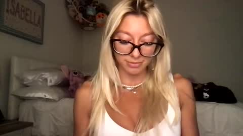 Image of Full archive of carooob nude recordings. Monitor and record carooob for free from Chaturbate.