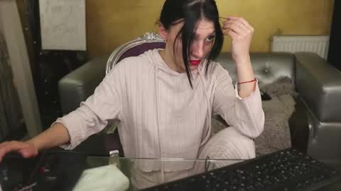 Image of Full archive of charmingstarx nude recordings. Monitor and record charmingstarx for free from Chaturbate.
