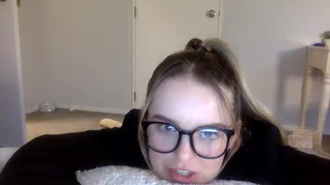 Image of Full archive of cherrymidnightrose nude recordings. Monitor and record cherrymidnightrose for free from Chaturbate.