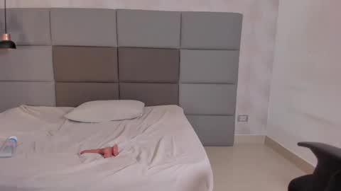 Image of Full archive of chloe_violeta nude recordings. Monitor and record chloe_violeta for free from Chaturbate.