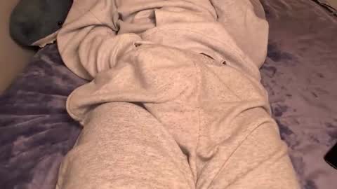 Image of Full archive of chloehollis nude recordings. Monitor and record chloehollis for free from Chaturbate.