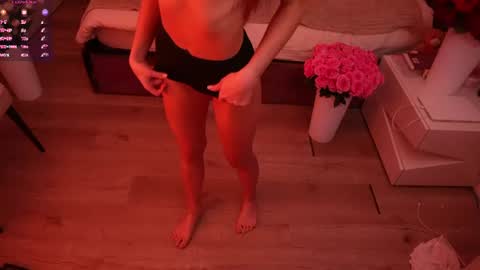 Image of Full archive of chloespark nude recordings. Monitor and record chloespark for free from Chaturbate.