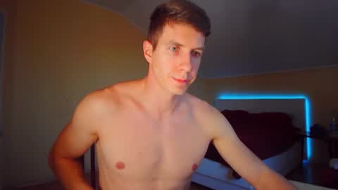 Image of Full archive of chris_brien nude recordings. Monitor and record chris_brien for free from Chaturbate.